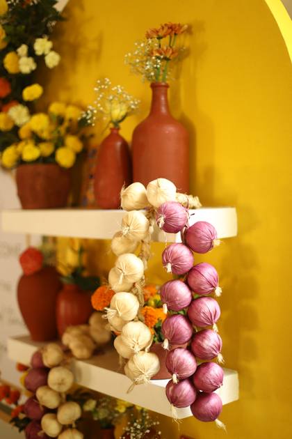 Floral detail and Photo-op — Welcome Lunch decor — Alila Diwa Goa